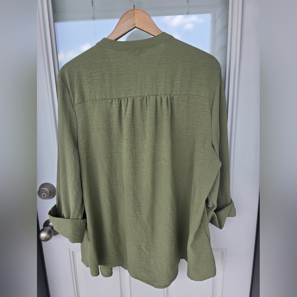 Cocomo Womens Tunic Shirt Blouse 3X Plus Green Roll Tab Sleeve - Picture 11 of 11